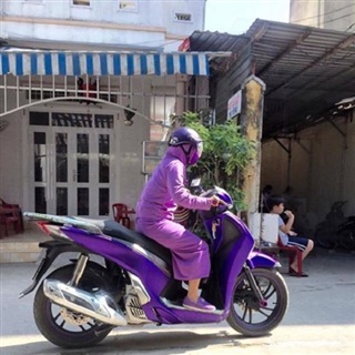 093713_cuoi_2wap_320.jpg