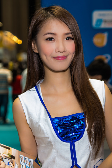 13909809956_4ab656e7c6_z.jpg