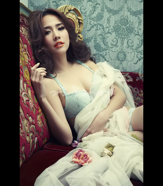1407745151-album20.jpg