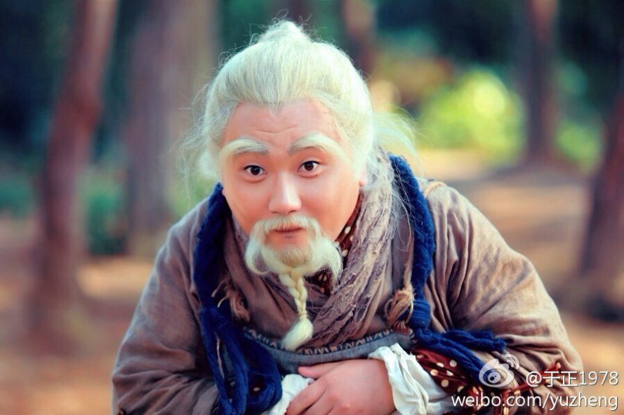 15-54-59-chu-ba-thong.jpg
