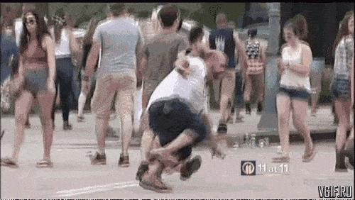1513246411-674-4-1513233787-width500height282.gif