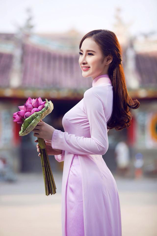 30-bo-ao-dai-dep-me-man-cua-kieu-nu-viet-trong-1-nam-qua.jpg