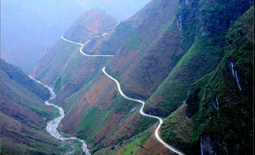 55478150-1345019567-kham-pha-viet-nam--15-[1].jpg