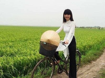 5678ngoc%20trinh5518288076008217399_n_OUNN_XWWN[1].jpg