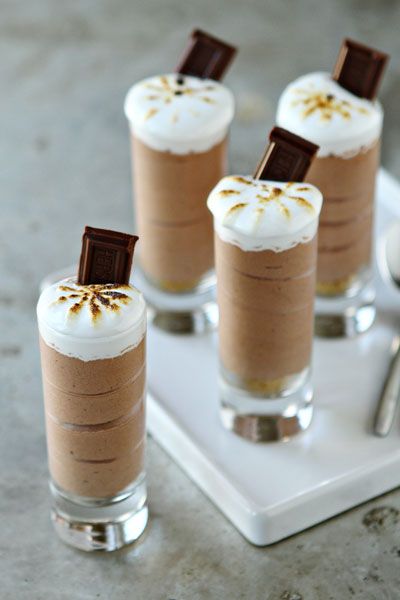 9db3a167e08c852c654ad3c23de6190a--shot-glass-appetizers-shot-glass-desserts.jpg