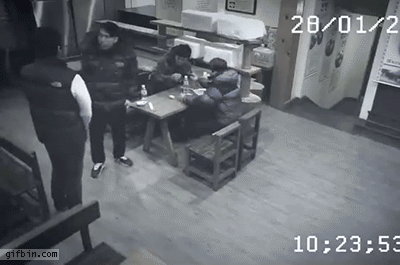anh-dong-hai-huoc-13-1511721153966.gif