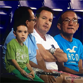 anh-dong-hai-huoc-4-15183695726321054352546.gif