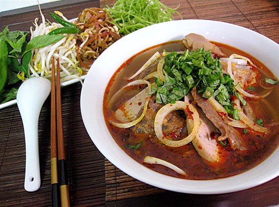 BUN BO HUE.jpg