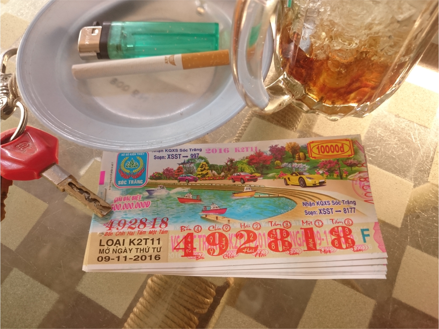 cafe 818.jpg