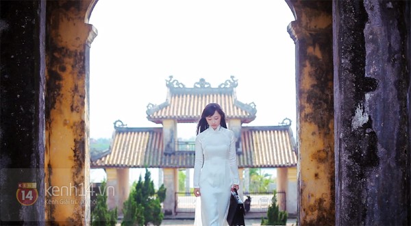clip-y-nghia-cua-ban-tre-hue-gioi-thieu-canh-dep-que-huong-bi-lang-quen[1].jpg