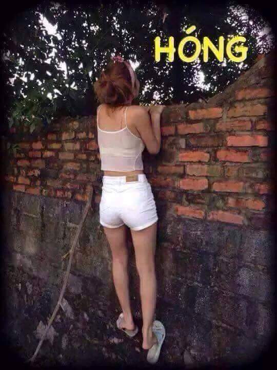 co-gai-treo-tuong-hong-49f517f63fb8cc817c32257009bc0cf5.jpg