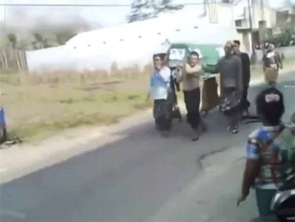 damma3-8c93d.gif