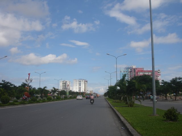duong-le-hong-phong-hai-phong[1].jpg