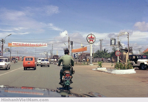 duong-len-san-bay-tan-son-nhat_61631691.png