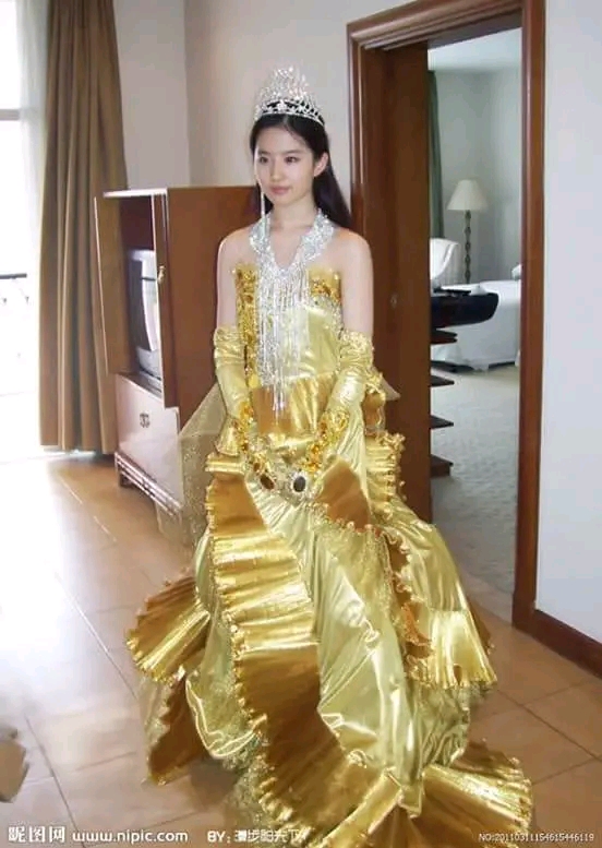 FB_IMG_16648651395712163.jpg