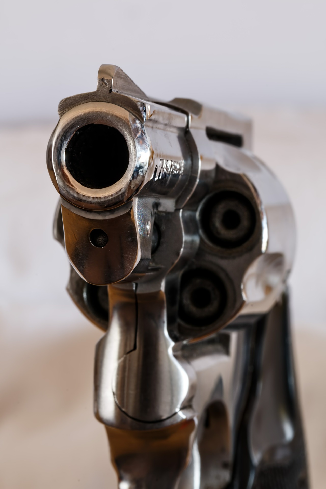 firearm-409000_1920.jpg