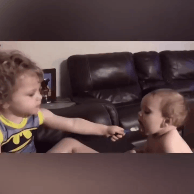 gifit1538113906355-1538113955531639418229.gif