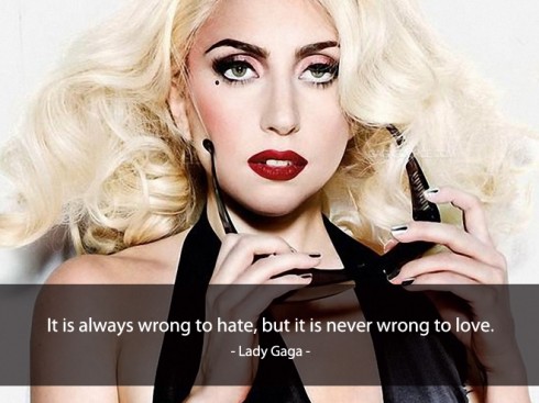 Lady-GAGA-490x367[1].jpg