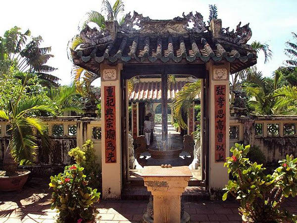 lang-mac-cuu[1].jpg