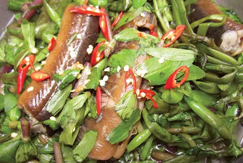 luon-om-rrau-ngo-1[1].jpg