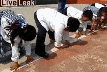 Mập chay đua.gif