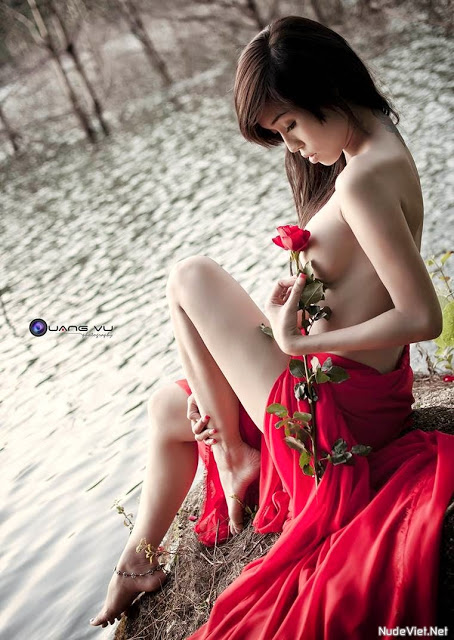 nude+(8).jpg