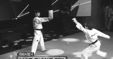 t17-1482314680308.gif