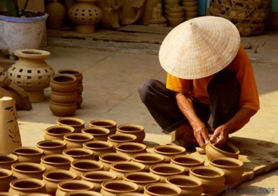thanh-ha-pottery-village-hoyan-12778[1].jpg