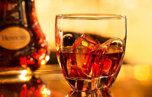 thumb-bang-gia-ruou-hennessy-moi-nhat-2022.jpg