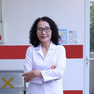 Bác sĩ Lê Phương