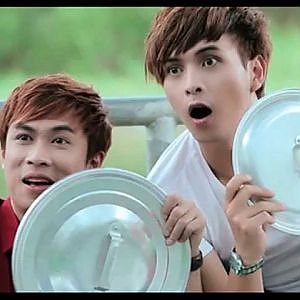 [MV] Em Là Của Anh -Hồ Việt Trung ft. Hồ Quang Hiếu - YouTube
