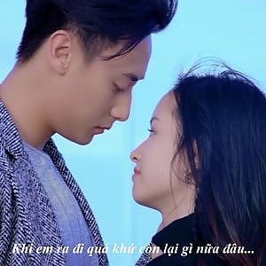 Quá Khứ Còn Lại Gì - Rocker Nguyễn [Lyrics Video Officical] - YouTube