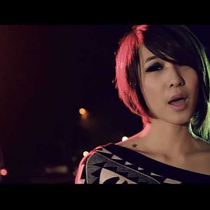 [Official MV] Xin Anh Đừng - Emily ft. Lil' Knight & JustaTee - YouTube