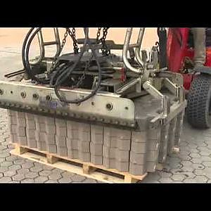 Công nghệ lát nền vỉa hè tự động ở nước ngoài - Calimex - YouTube